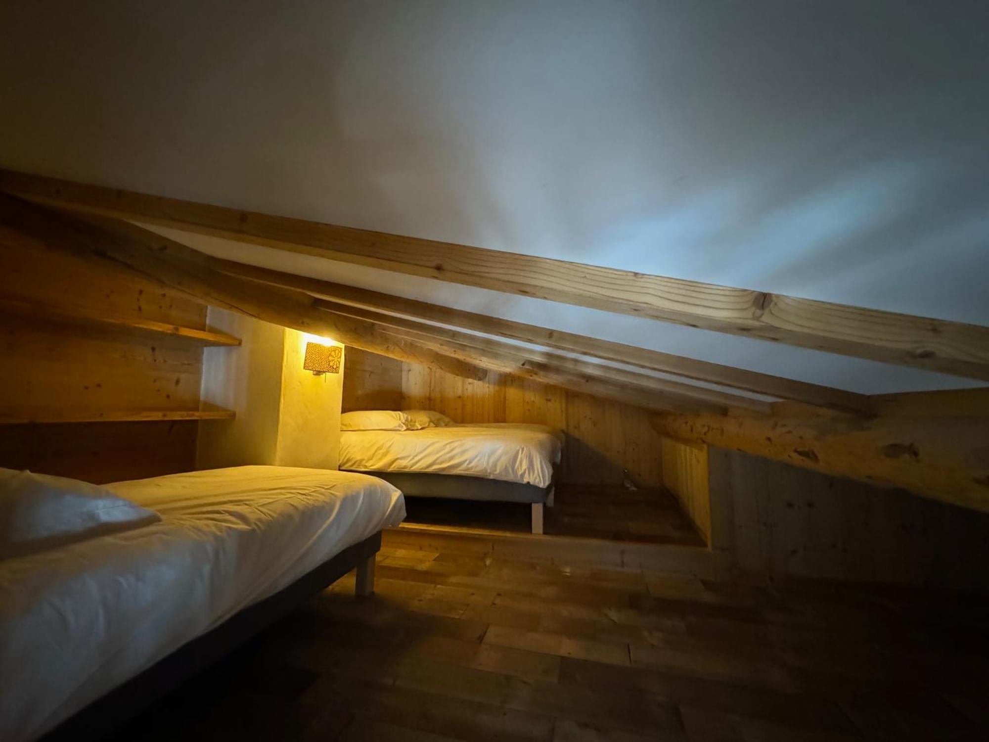 Chalet " Jeane " Proche Centre メジェーヴ エクステリア 写真